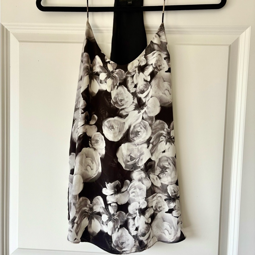 RW&CO. Black and White Backless Camisole